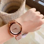 ساعة مايكل كورس للسيدات MK6210