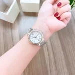 ساعة مايكل كورس للنساء MK7084